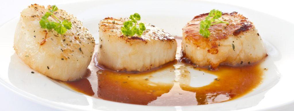 Seared scallops