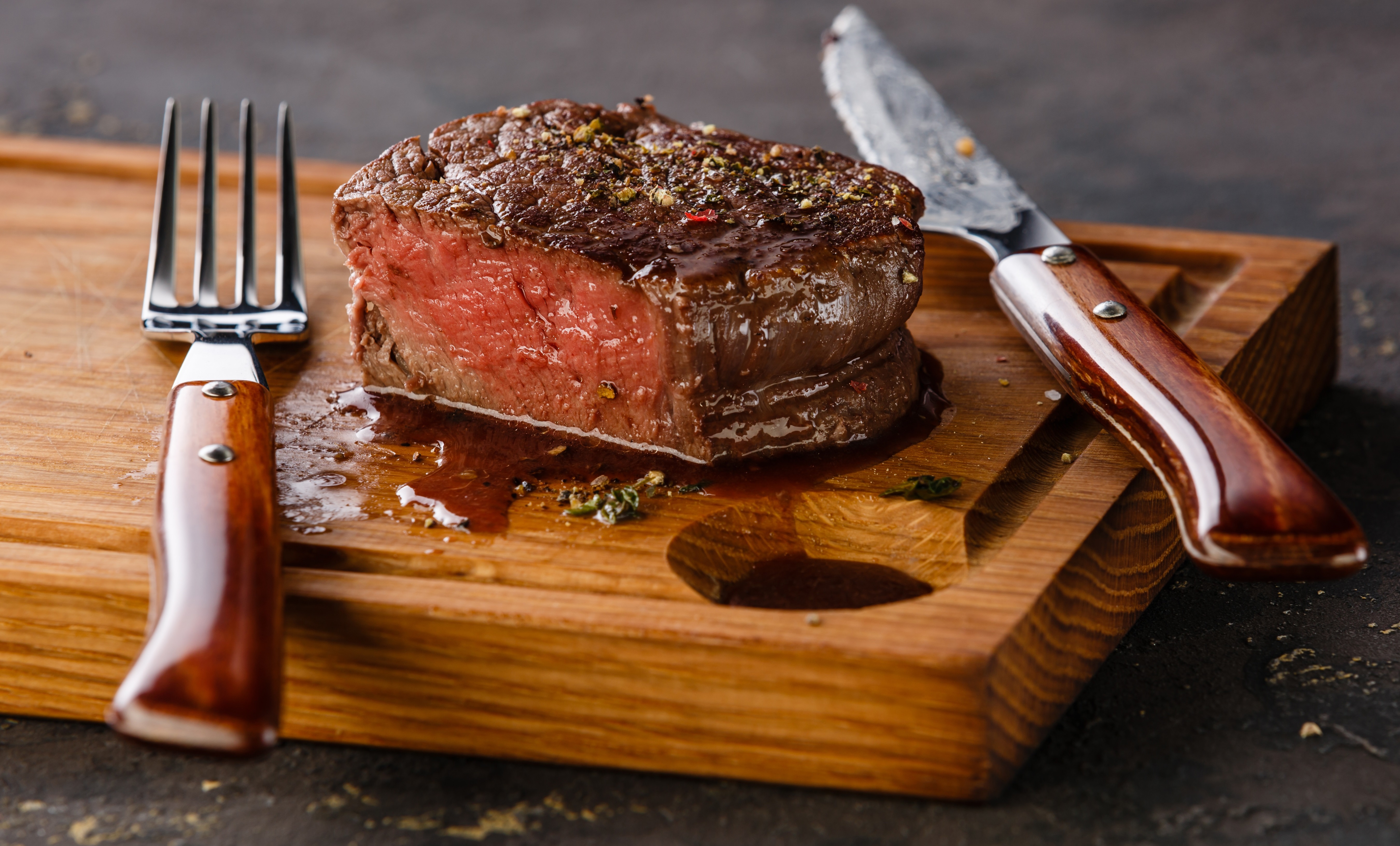 Steak au Poivre (A Picture-Perfect Filet) - Dinner Parties and More